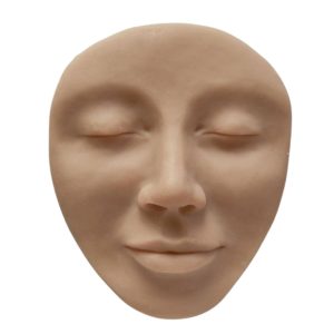 Visage hyperréaliste pour entraînements